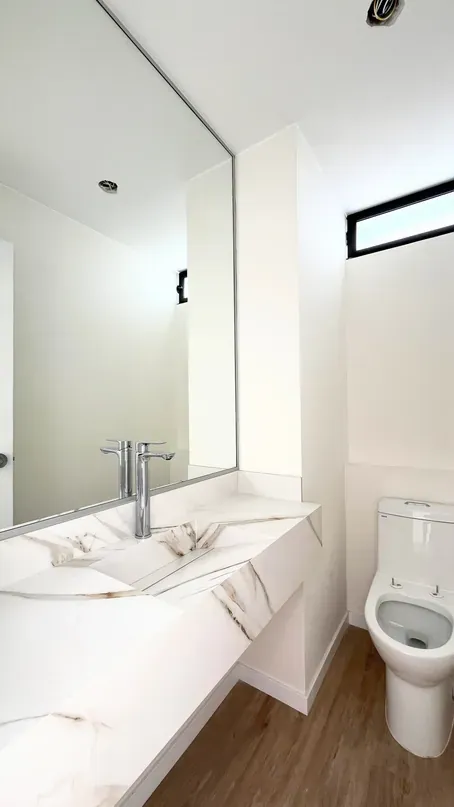 Baño de visitas